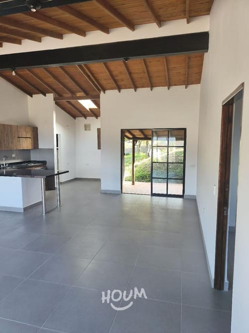 Casa de 4 alcobas en arriendo en San Rafael, Envigado, 220 m² · foto 8 de 24