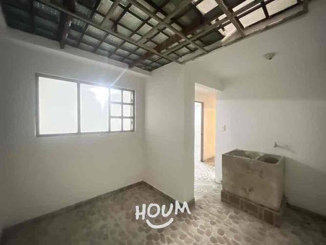 Casa de 8 alcobas en venta en Ub. Serrezuelita, Funza, 216 m² · foto 5 de 24