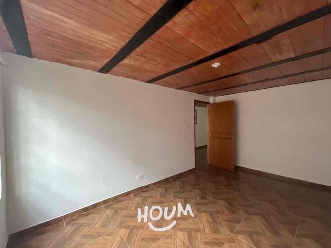 Casa de 8 alcobas en venta en Ub. Serrezuelita, Funza, 216 m² · foto 13 de 24
