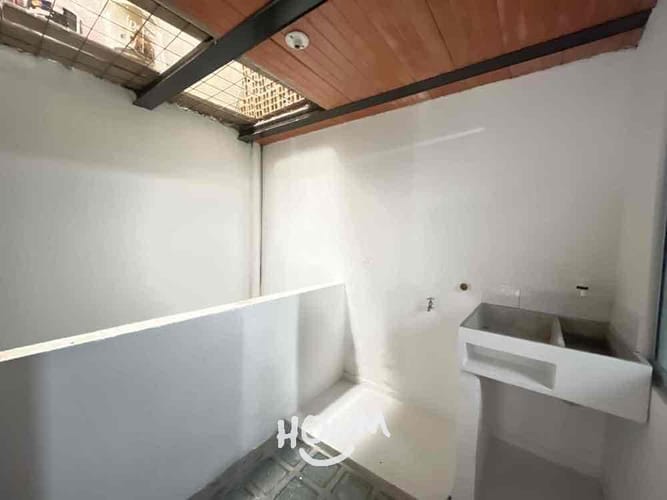 Casa de 8 alcobas en venta en Ub. Serrezuelita, Funza, 216 m² · foto 14 de 24