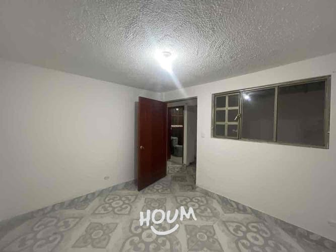 Casa de 8 alcobas en venta en Ub. Serrezuelita, Funza, 216 m² · foto 15 de 24