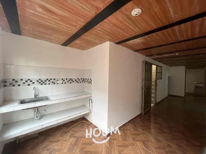 Casa de 8 alcobas en venta en Ub. Serrezuelita, Funza, 216 m² · foto 22 de 24