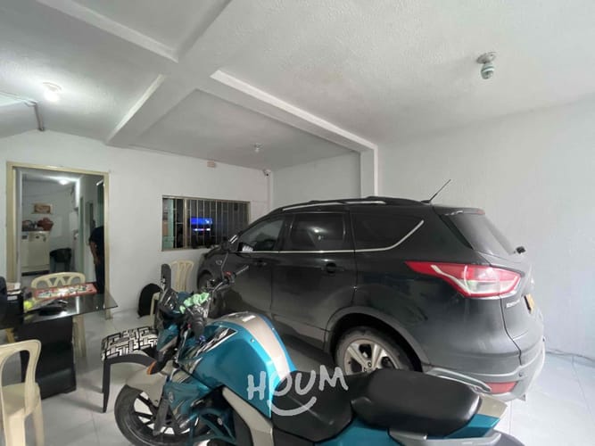 Casa de 9 alcobas en venta en Fontibon, Bogotá, 281 m² · foto 5 de 24