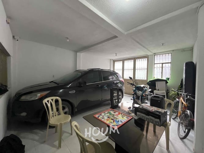 Casa de 9 alcobas en venta en Fontibon, Bogotá, 281 m² · foto 7 de 24