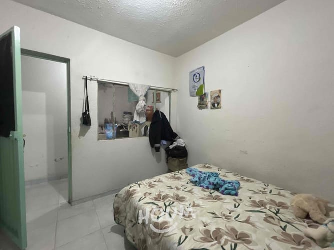 Casa de 9 alcobas en venta en Fontibon, Bogotá, 281 m² · foto 11 de 24