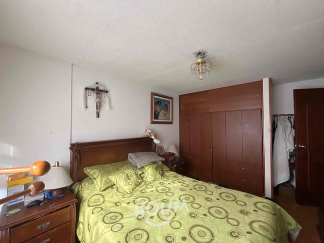 Casa de 9 alcobas en venta en Fontibon, Bogotá, 281 m² · foto 15 de 24