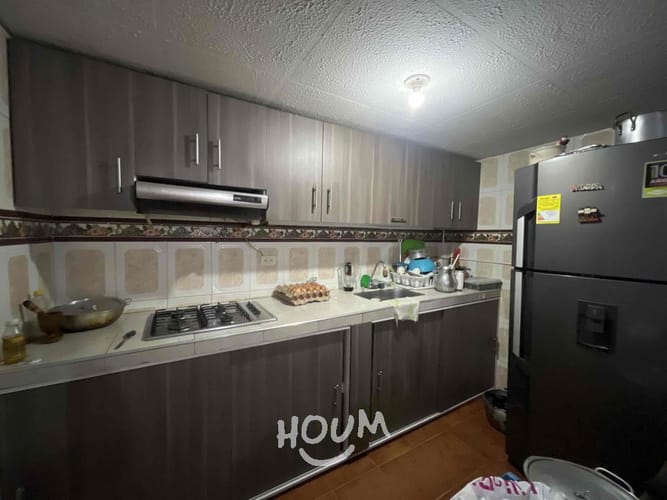 Casa de 9 alcobas en venta en Fontibon, Bogotá, 281 m² · foto 17 de 24