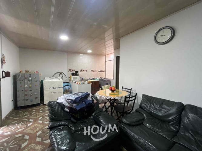 Casa de 9 alcobas en venta en Fontibon, Bogotá, 281 m² · foto 24 de 24