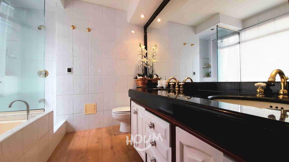 Casa en venta en Cerros De Suba, Bogotá · foto 10 de 24