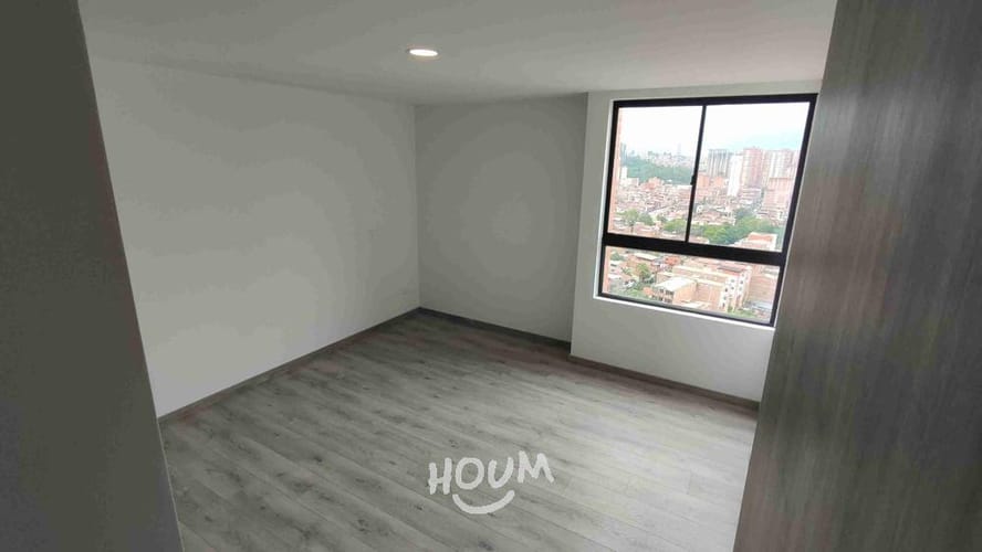 Apartamento de 2 alcobas en venta en Cabañas, Bello, 72 m² · foto 4 de 9