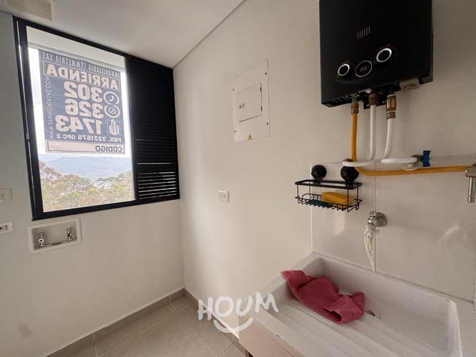 Apartamento de 3 alcobas en arriendo en Loma Del Indio, Medellín, 94 m² · foto 8 de 24