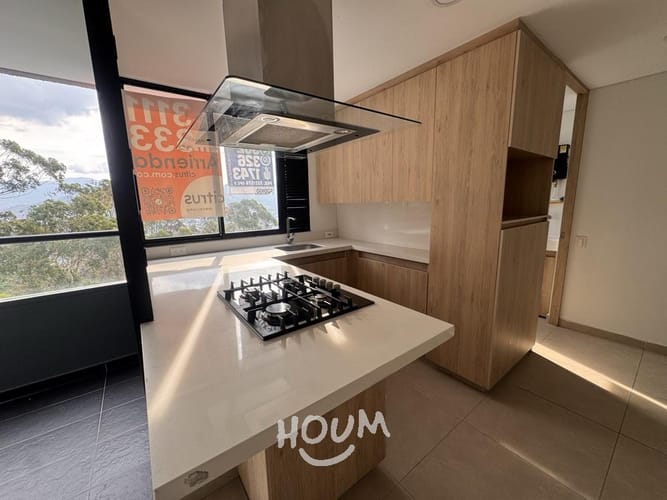 Apartamento de 3 alcobas en arriendo en Loma Del Indio, Medellín, 94 m² · foto 11 de 24