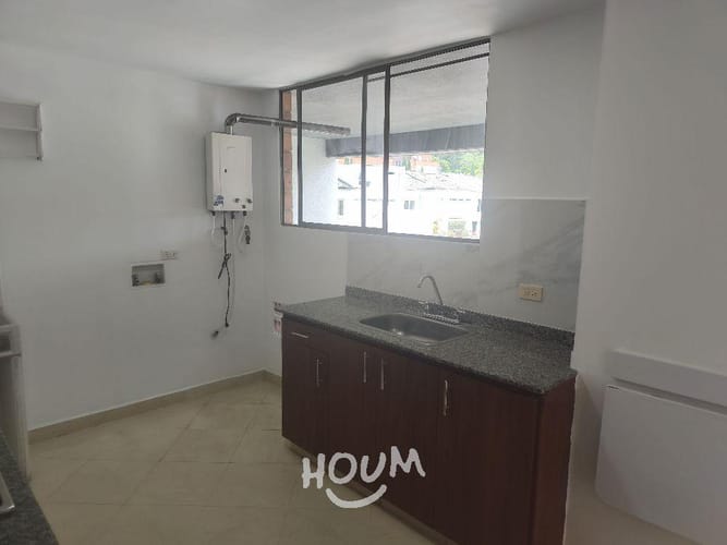 Apartamento de 3 alcobas en arriendo en Belén, Medellín, 90 m² · foto 12 de 24