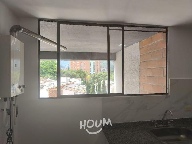Apartamento de 3 alcobas en arriendo en Belén, Medellín, 90 m² · foto 15 de 24