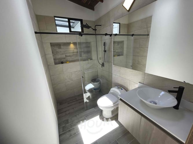 Casa de 4 alcobas en venta en El Tambo, La Ceja, 78 m² · foto 13 de 21