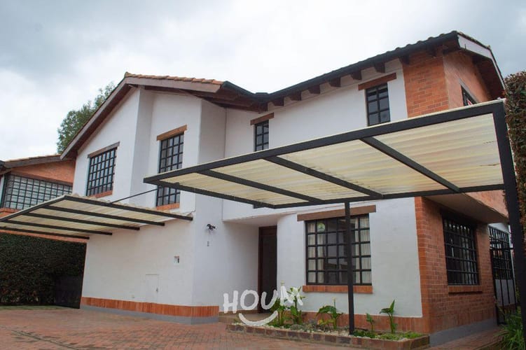 Casa de 3 alcobas en arriendo en Cota · foto 3 de 24