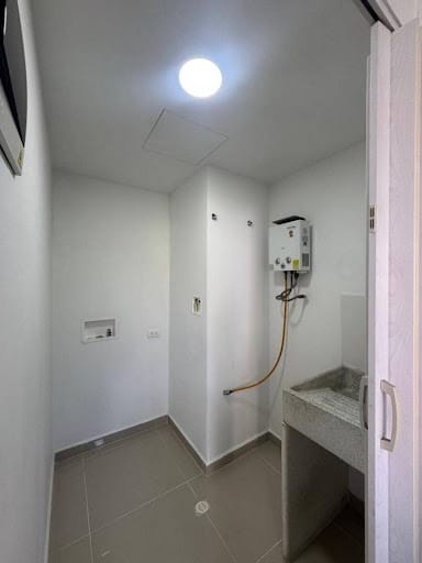 Apartamento de 3 alcobas en arriendo en Aves Maria, Sabaneta, 84 m² · foto 7 de 10