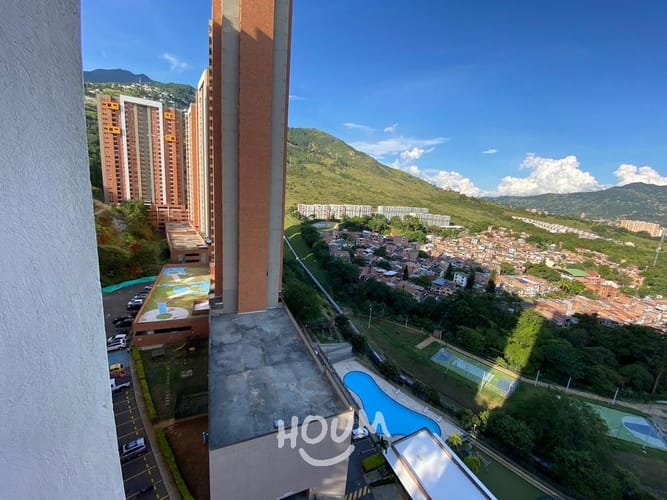 Apartamento de 2 alcobas en venta en Bello, 68 m² · foto 20 de 22