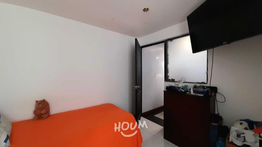 Casa de 6 alcobas en venta en Aures, Bogotá, 228 m² · foto 10 de 24
