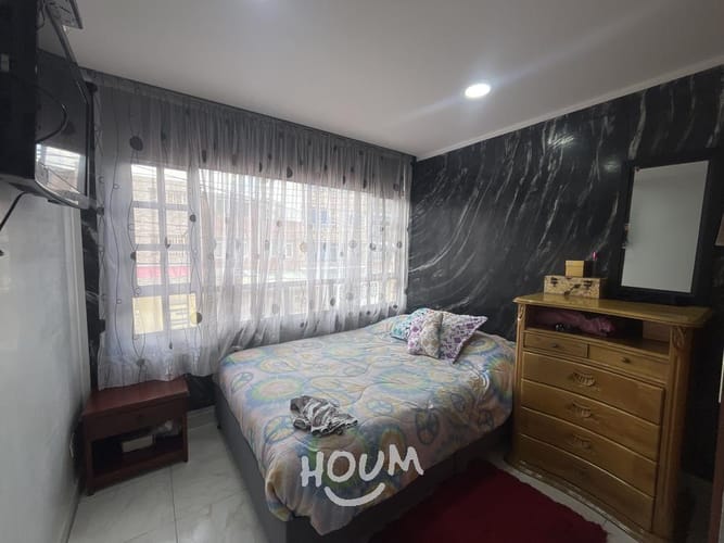 Casa de 6 alcobas en venta en Jorge Gaitan Cortes, Bogotá, 112 m² · foto 11 de 24
