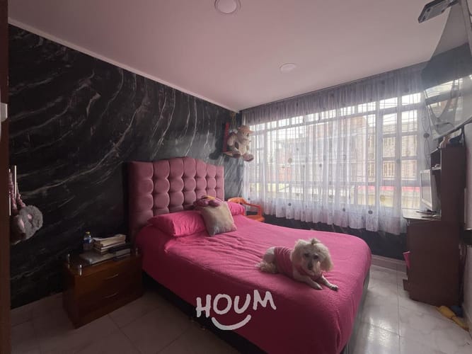 Casa de 6 alcobas en venta en Jorge Gaitan Cortes, Bogotá, 112 m² · foto 12 de 24