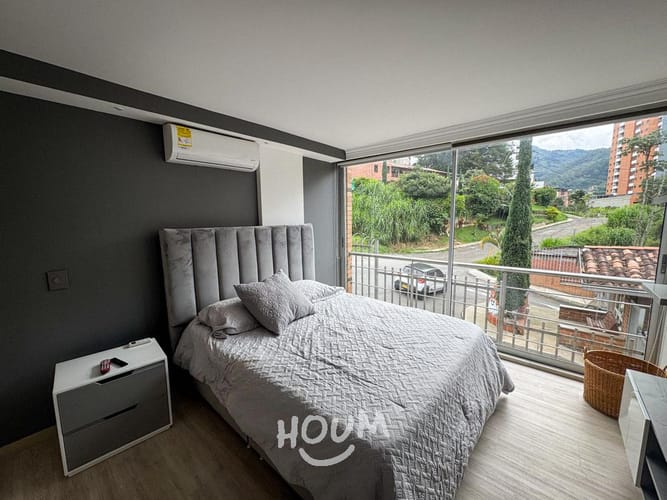 Casa de 5 alcobas en venta en Las Lomitas, Sabaneta, 467 m² · foto 8 de 24
