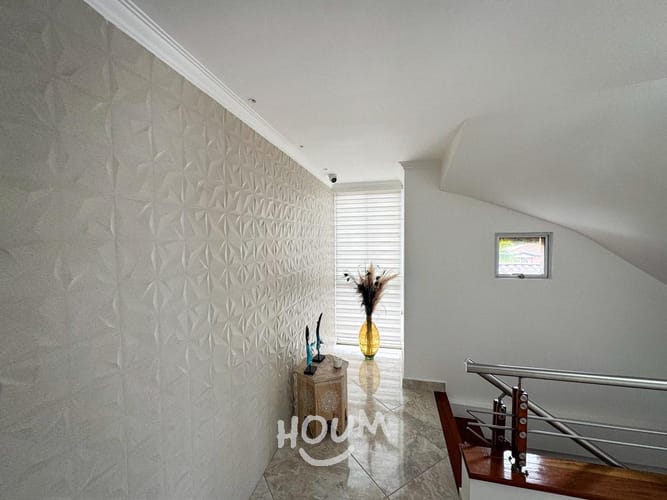 Casa de 5 alcobas en venta en Las Lomitas, Sabaneta, 467 m² · foto 21 de 24