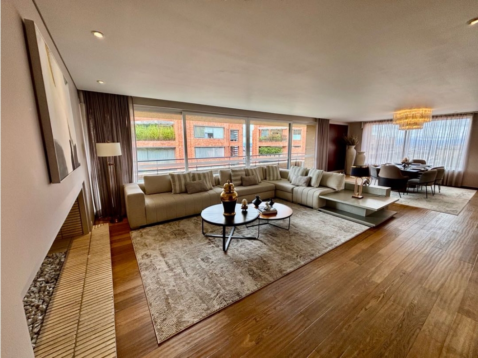 Apartamento en venta en El Refugio, Bogotá · foto 3 de 24