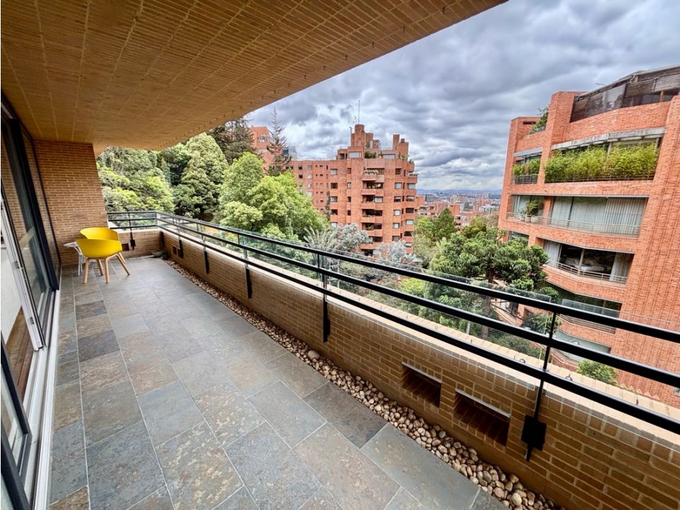 Apartamento en venta en El Refugio, Bogotá · foto 7 de 24