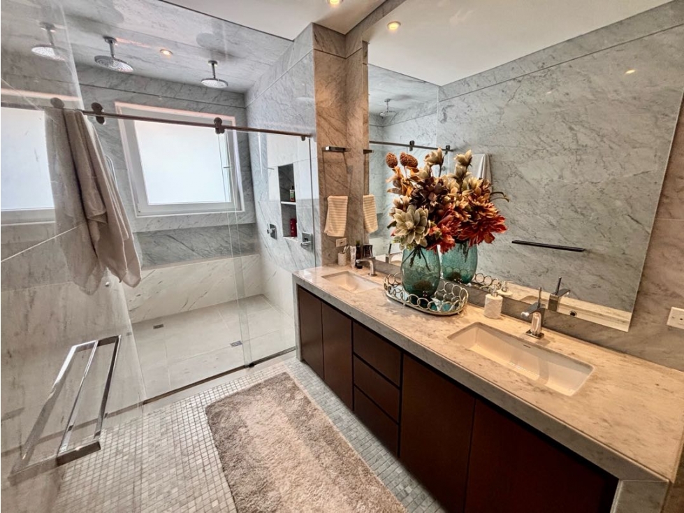 Apartamento en venta en El Refugio, Bogotá · foto 15 de 24