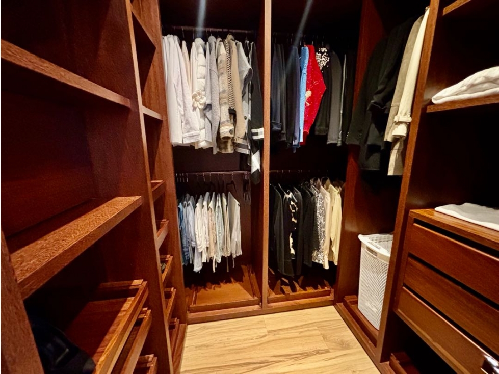Apartamento en venta en El Refugio, Bogotá · foto 17 de 24