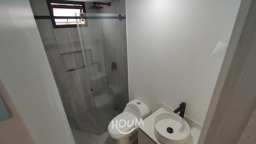 Apartamento de 3 alcobas en venta en Conquistadores, Medellín, 130 m² · foto 9 de 15