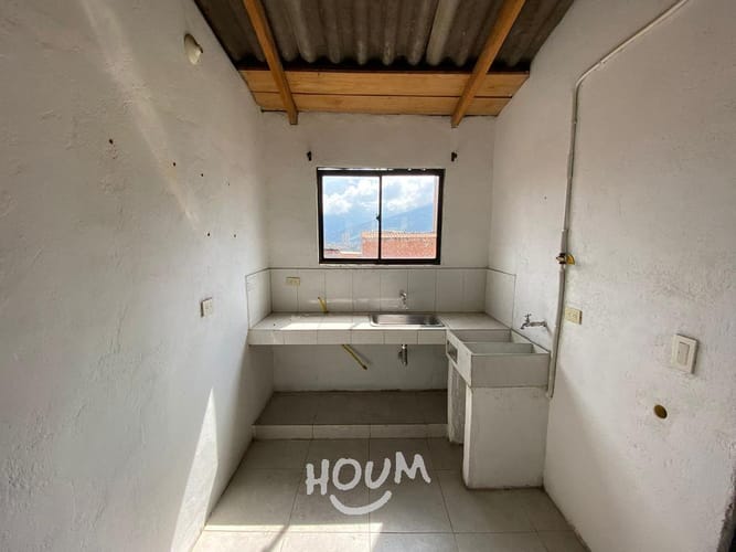 Apartamento de 2 alcobas en venta en Niquia, Bello, 45 m² · foto 8 de 8
