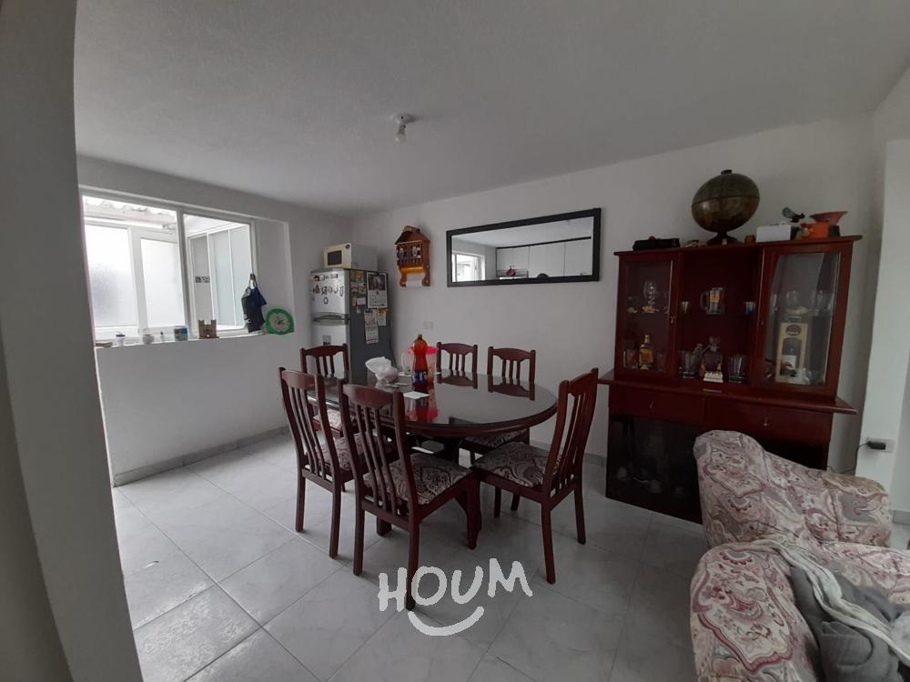 Casa en venta en Colon, Bogotá · foto 17 de 24