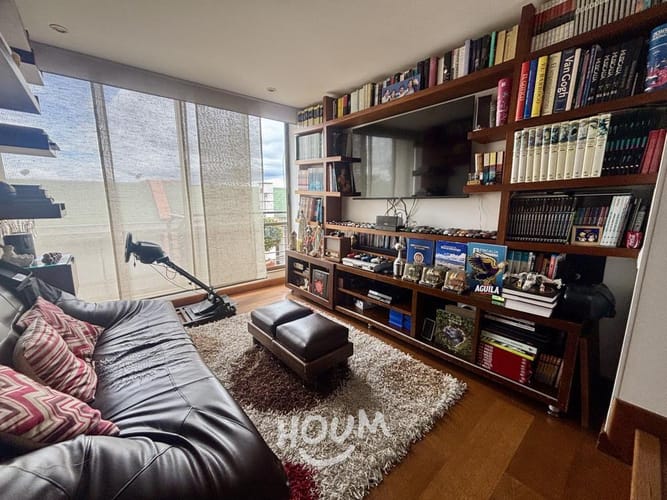Casa de 4 alcobas en venta en Bosques Del Marques, Bogotá, 263 m² · foto 13 de 24