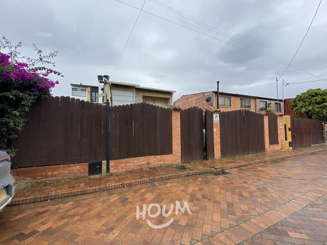 Casa de 4 alcobas en venta en Santa Lucia, Chía, 530 m² · foto 13 de 24