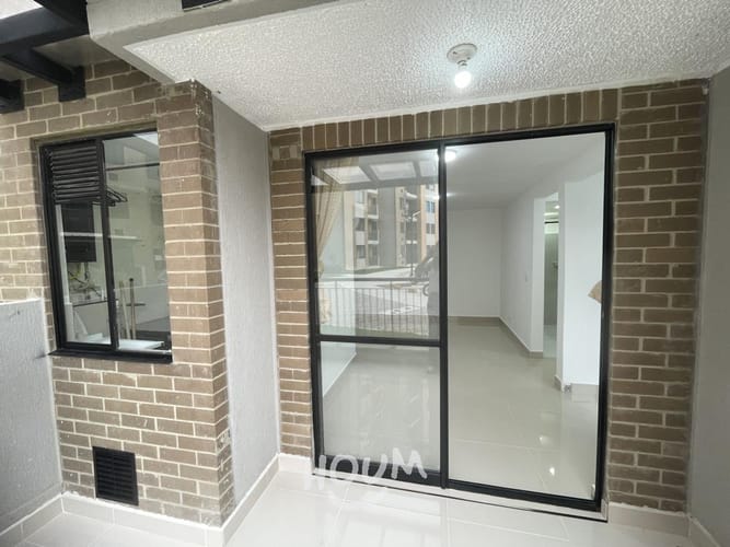 Apartamento de 2 alcobas en venta en La Macarena, Rionegro, 48 m² · foto 3 de 16