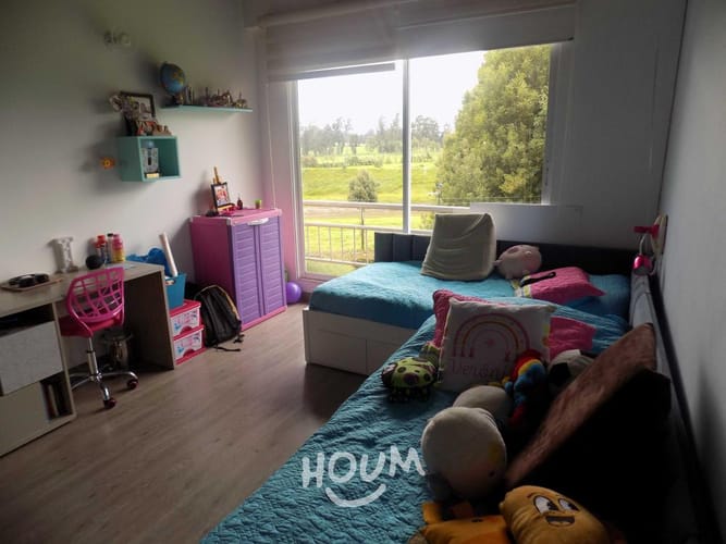 Casa de 3 alcobas en venta en Delicias Norte, Chía, 1179 m² · foto 11 de 24