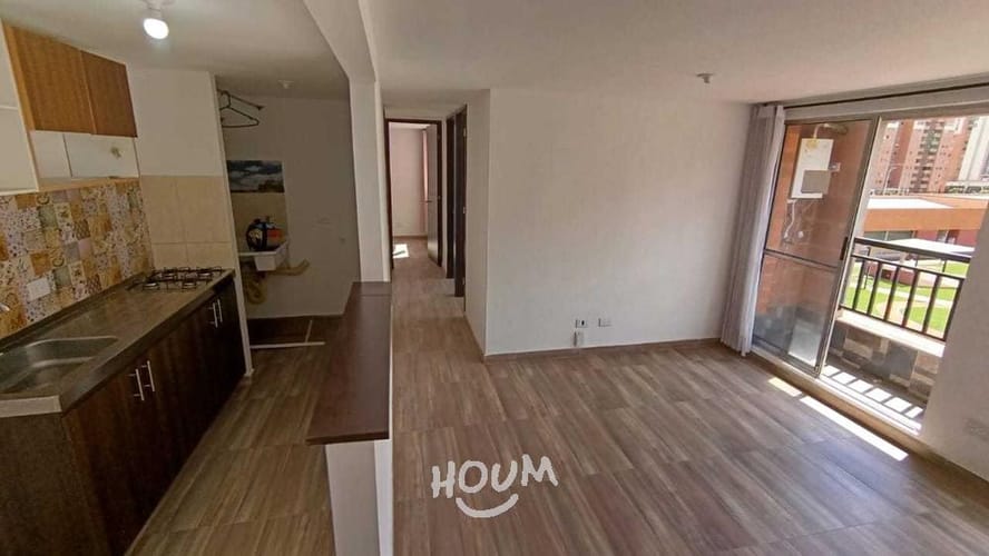 Apartamento de 3 alcobas en venta en La Prosperidad, Madrid, 57 m² · foto 2 de 24