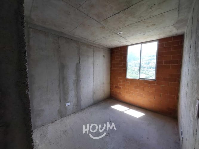 Apartamento de 3 alcobas en venta en La Primavera, Bello, 60 m² · foto 5 de 15