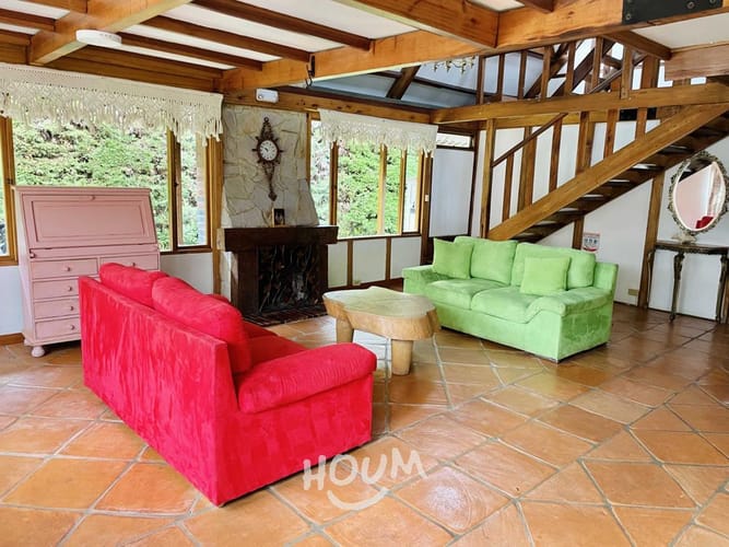 Casa de 4 alcobas en venta en Cota, 590 m² · foto 2 de 15