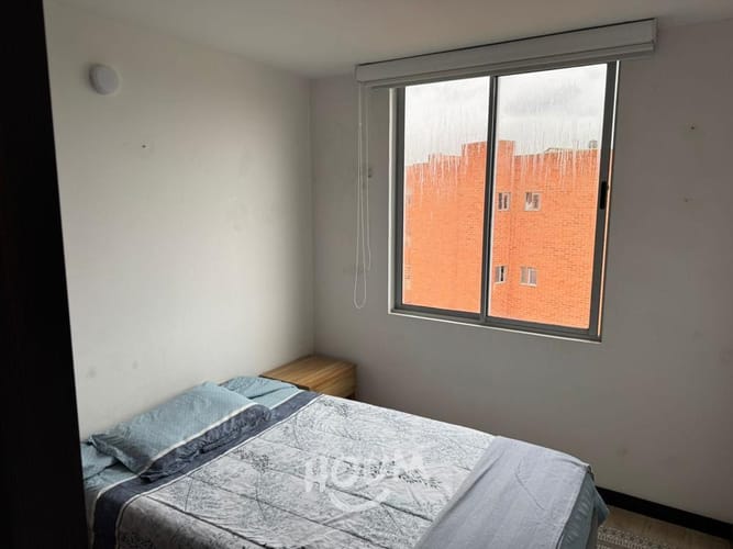 Apartamento de 2 alcobas en venta en Conjunto Residencial Zaragoza, Madrid, 56 m² · foto 8 de 20