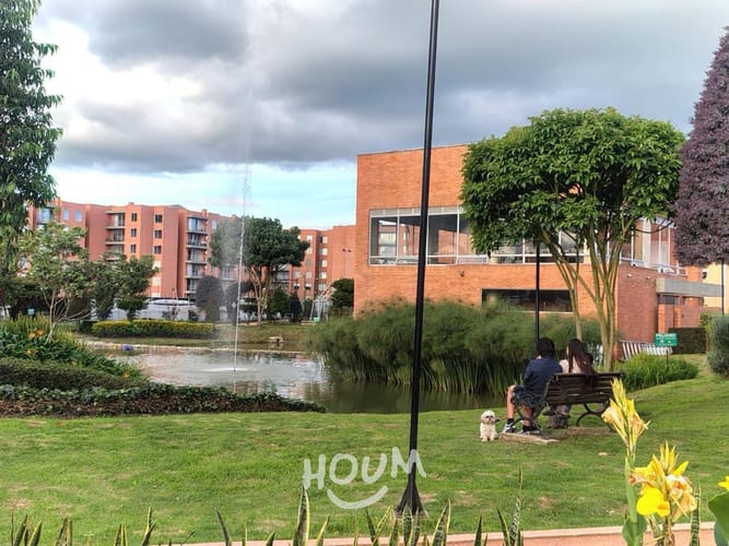Apartamento de 2 alcobas en venta en Conjunto Residencial Zaragoza, Madrid, 56 m² · foto 18 de 20