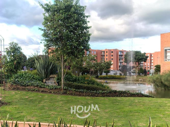 Apartamento de 2 alcobas en venta en Conjunto Residencial Zaragoza, Madrid, 56 m² · foto 19 de 20