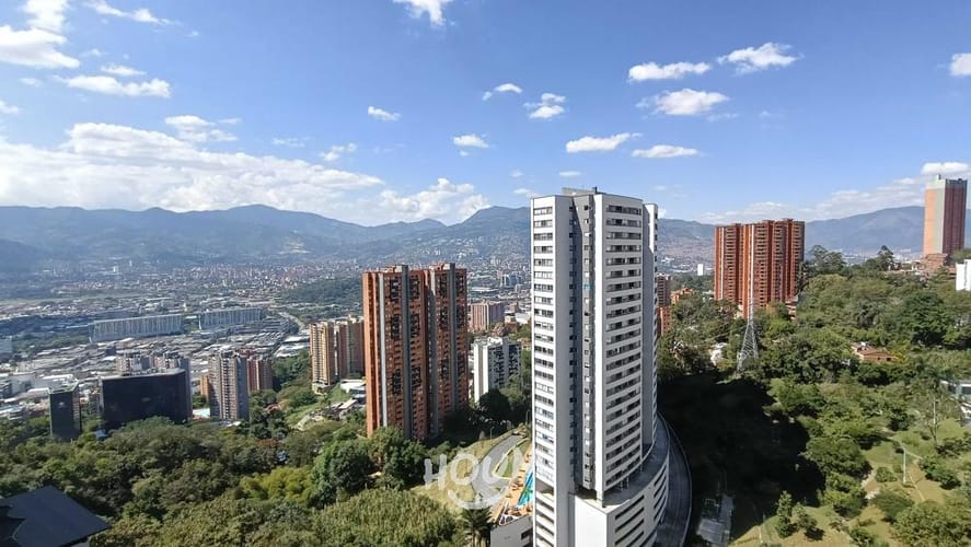 Apartamento de 3 alcobas en venta en El Poblado, Medellín, 88 m² · foto 12 de 22