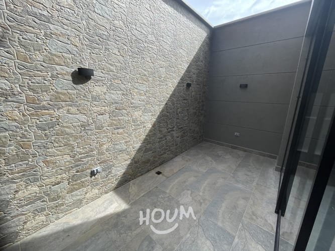 Casa de 4 alcobas en venta en El Porvenir, Rionegro, 242 m² · foto 3 de 24