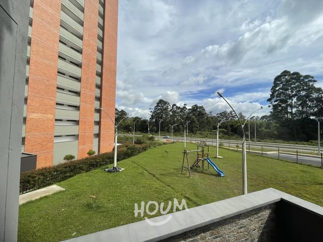 Casa de 4 alcobas en venta en El Porvenir, Rionegro, 242 m² · foto 5 de 24