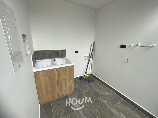Casa de 4 alcobas en venta en El Porvenir, Rionegro, 242 m² · foto 9 de 24