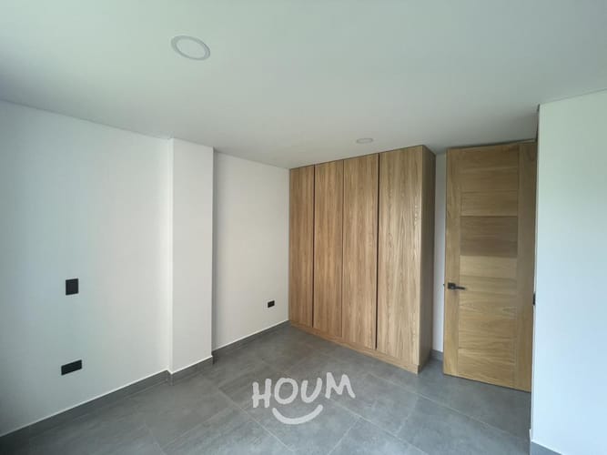 Casa de 4 alcobas en venta en El Porvenir, Rionegro, 242 m² · foto 18 de 24
