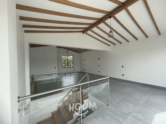 Casa de 4 alcobas en venta en El Porvenir, Rionegro, 242 m² · foto 21 de 24
